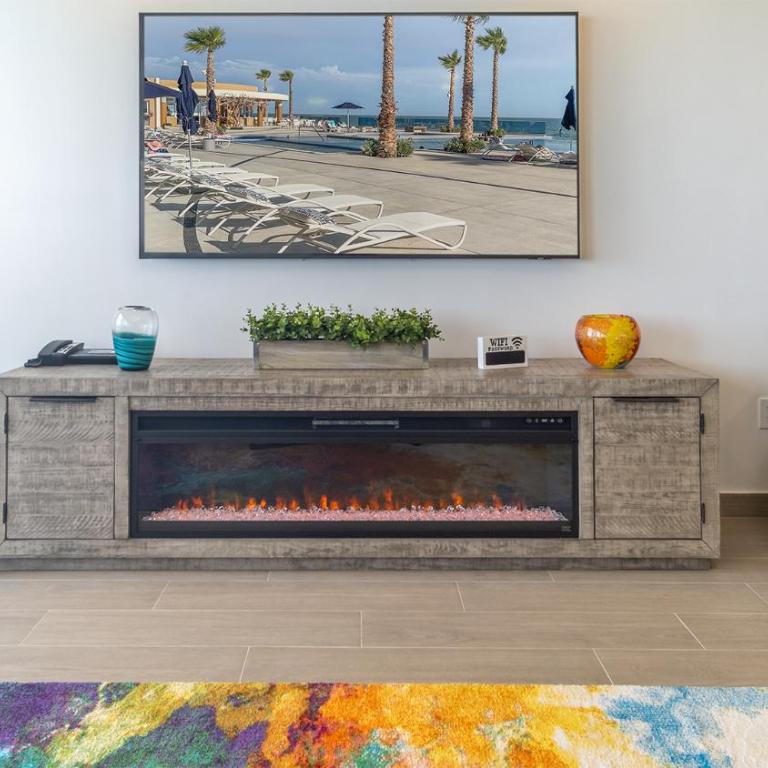 Splash into Summer- Beachfront Condo @ the new Encantame Towers Resort - Vacation Home - 3