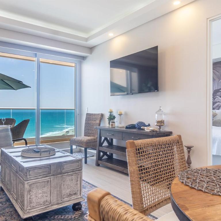 Exceptional one bedroom condominium Viento 803 - Encantame Towers - Casa - 5