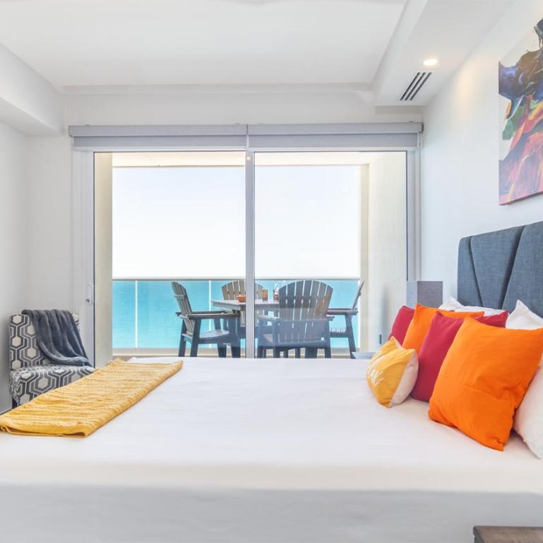 Splash into Summer- Beachfront Condo @ the new Encantame Towers Resort - Vacation Home - 16