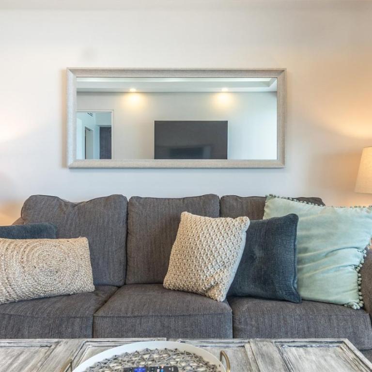 Exceptional one bedroom condominium Viento 803 - Encantame Towers - Casa - 8