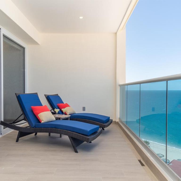 Splash into Summer- Beachfront Condo @ the new Encantame Towers Resort - Vacation Home - 22