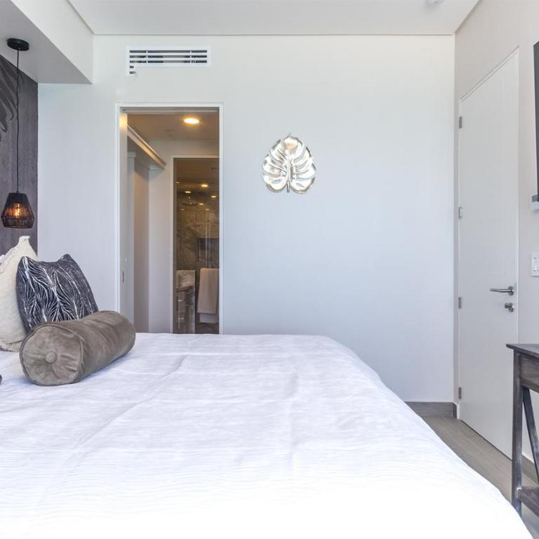 Exceptional one bedroom condominium Viento 803 - Encantame Towers - Casa - 16