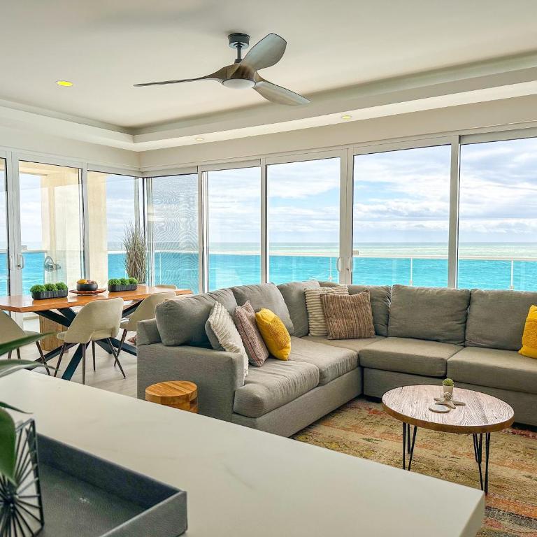 Stunning 2 bedroom Corner Beach Front Condominium Encantame C-1105 - Vacation Home - 4