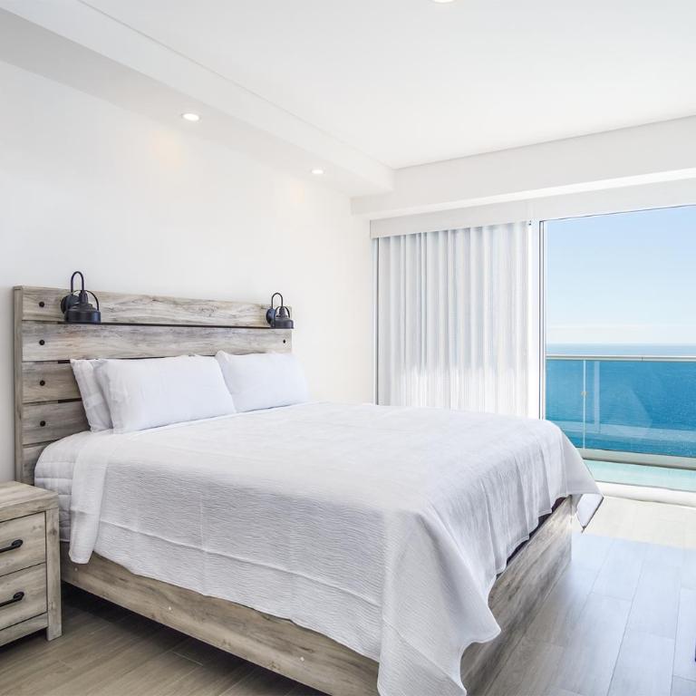 Breathtaking 3 bedroom condo Encantame Towers Velero 1801 - Vacation Home - 12