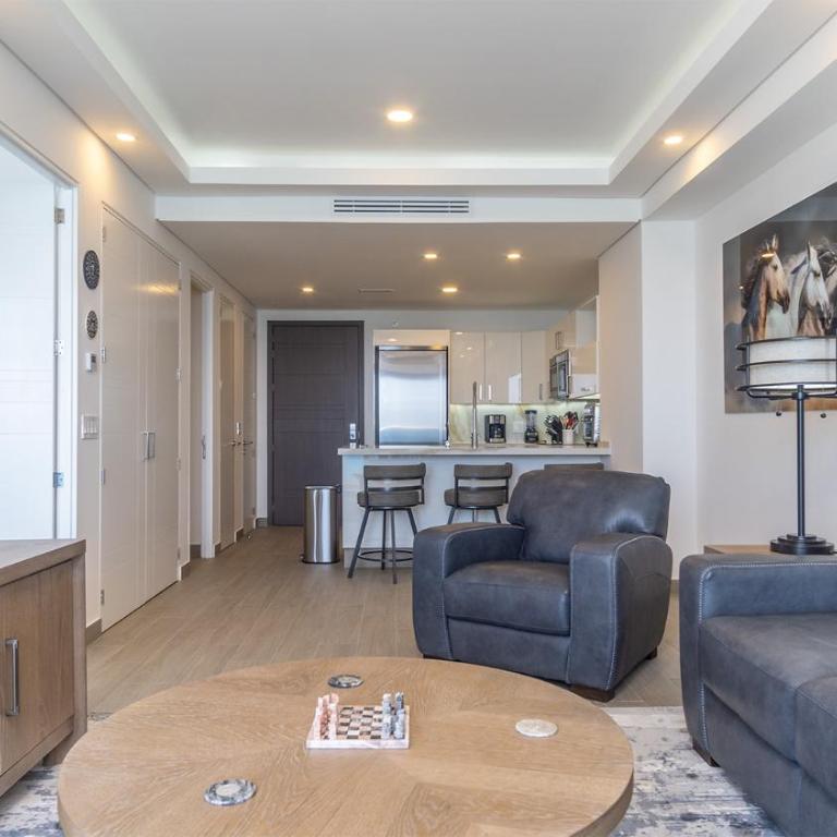 Unique condo by the beach at Encantame Towers W1803 - Casa - 6
