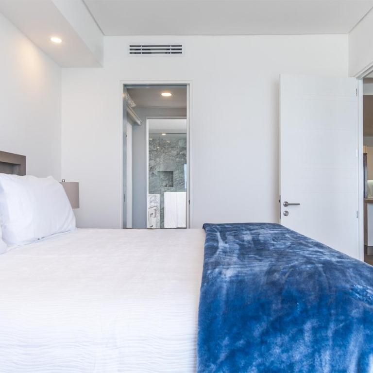 Unique condo by the beach at Encantame Towers W1803 - Casa - 13