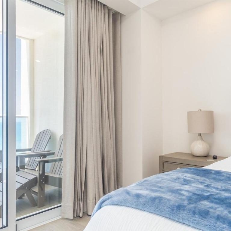 Unique condo by the beach at Encantame Towers W1803 - Casa - 14