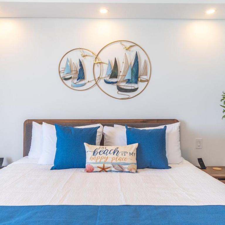 Unique condo by the beach at Encantame Towers C305 - Casa - 28