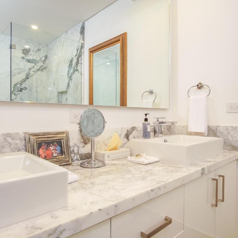 Sensational 2 bedroom condominium (Encantame Velero 1502) - Casa - 17