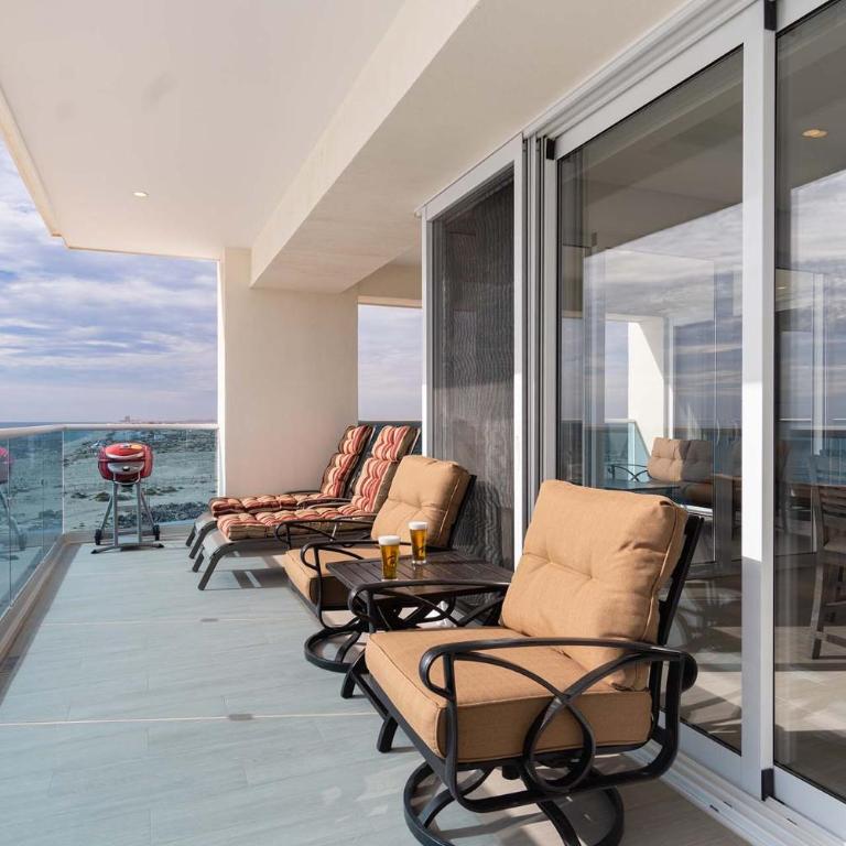 Family Paradise! 3 bedroom Corner Condominium Beach Front Encantame C-701 - Vacation Home - 22