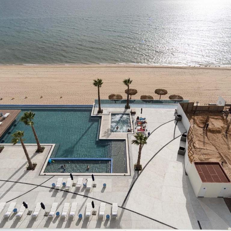 Family Paradise! 3 bedroom Corner Condominium Beach Front Encantame C-701 - Maison de Vacances - 35