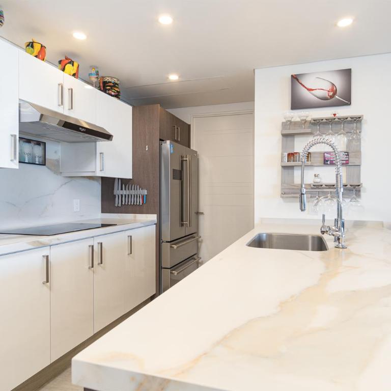 Splash in The New Lazy River and Sleep In Luxury Encantame Towers C 1204 - Vacation Home - 8