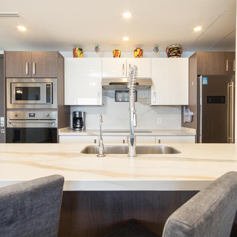 Splash in The New Lazy River and Sleep In Luxury Encantame Towers C 1204 - Vacation Home - 11