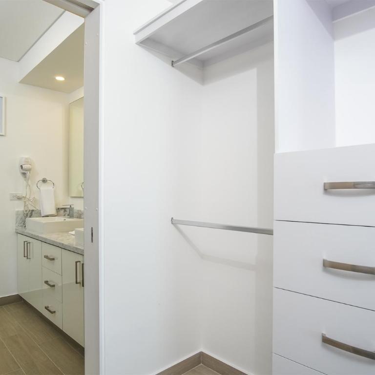 Delightful 2 bedroom condo Encantame Towers Verano 505 - Vacation Home - 17