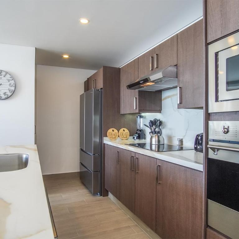 Delightful 2 bedroom condo Encantame Towers Verano 505 - Vacation Home - 8