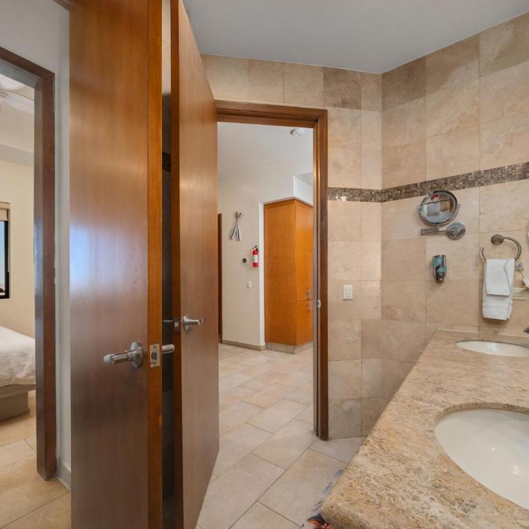 Las Palomas OV 2BR 2BA Penthouse Cortez 1604 - Apartamento - 55