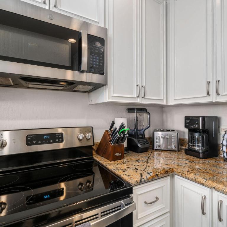 1BR 1BA Ocean View Las Palomas Phase 1 Bld Ruby - Apartment - 24