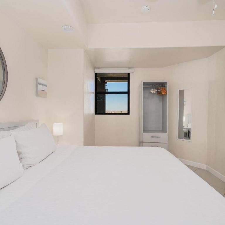 1BR 1BA Ocean View Las Palomas Phase 1 Bld Ruby - Apartment - 13