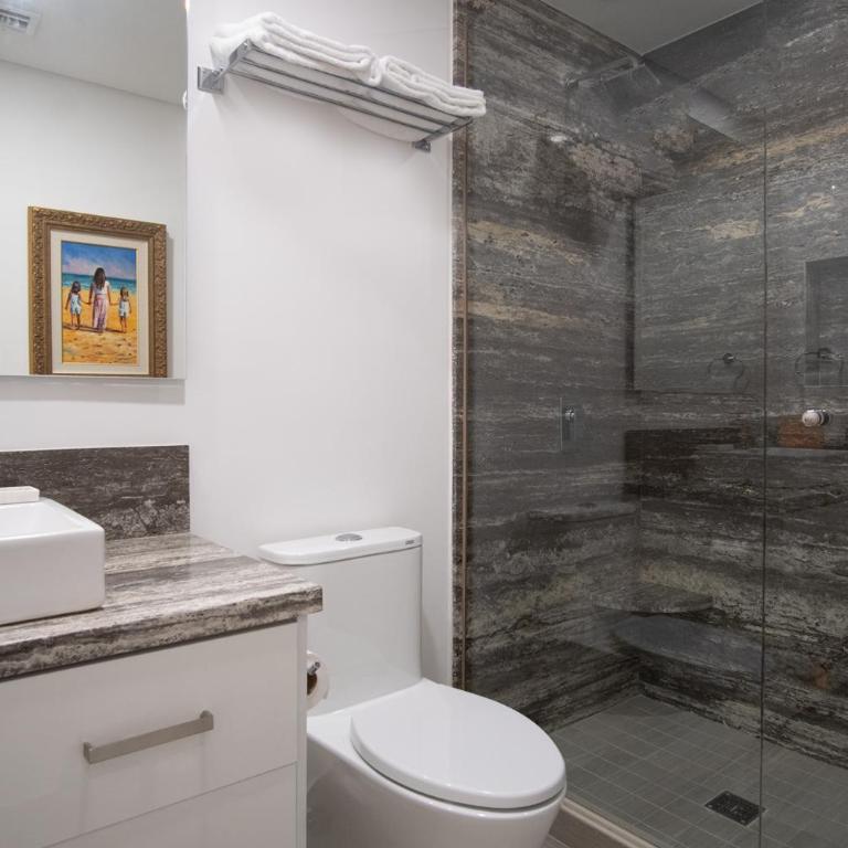 Splash in The New Lazy River and Sleep In Luxury Encantame Towers Velero 2202 - Vacation Home - 14