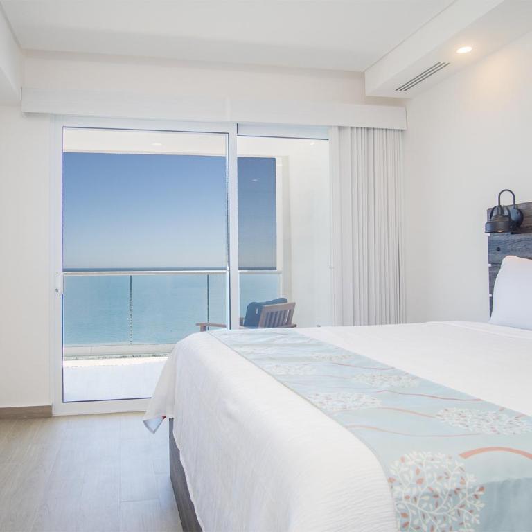 Splash in The New Lazy River and Sleep In Luxury Encantame Towers Velero 2202 - Vacation Home - 15