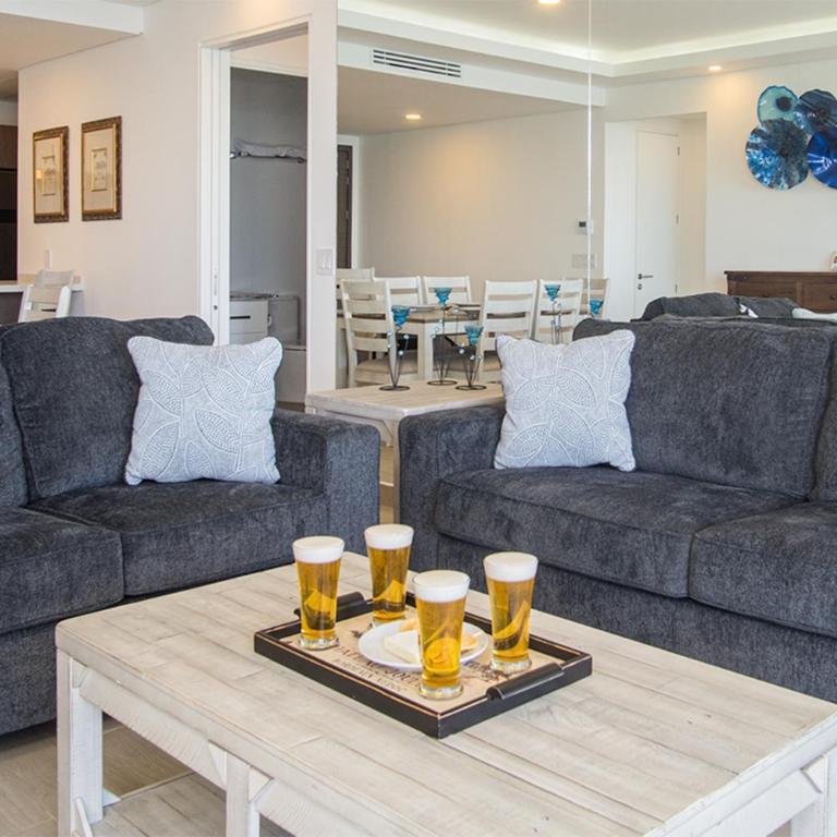 Splash in The New Lazy River and Sleep In Luxury Encantame Towers Velero 2202 - Vacation Home - 24