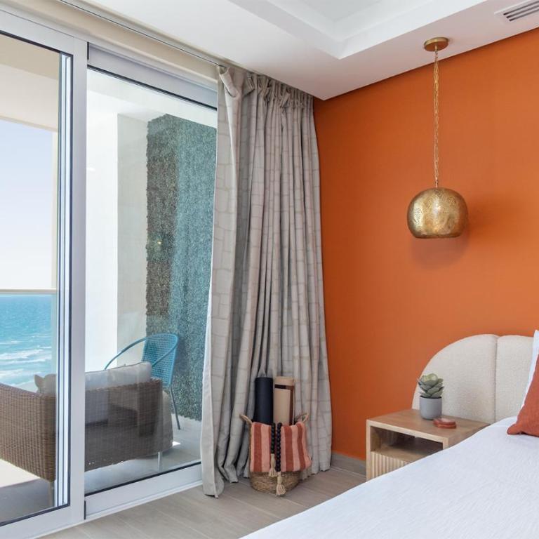 Amazing two bedroom beach front condo W1105 - Casa - 22