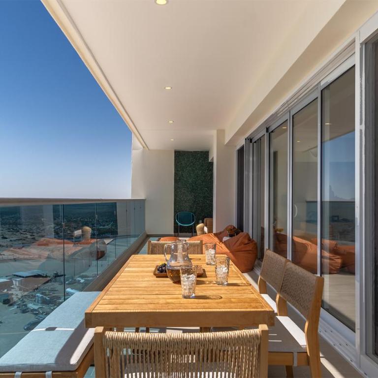 Amazing two bedroom beach front condo W1105 - Casa - 30