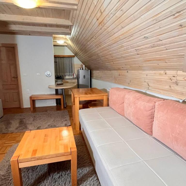 Vila Danica - Deluxe King Suite - 4