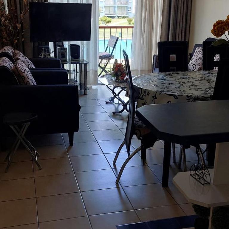 Departamento Algarrobo 2 terrazas vistas - Three-Bedroom Apartment - 8