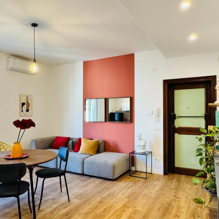 Maison Mansart - Two-Bedroom Apartment - 2