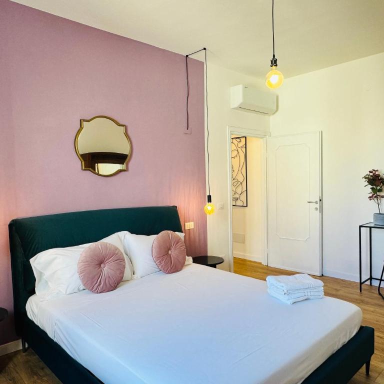 Maison Mansart - Two-Bedroom Apartment - 4