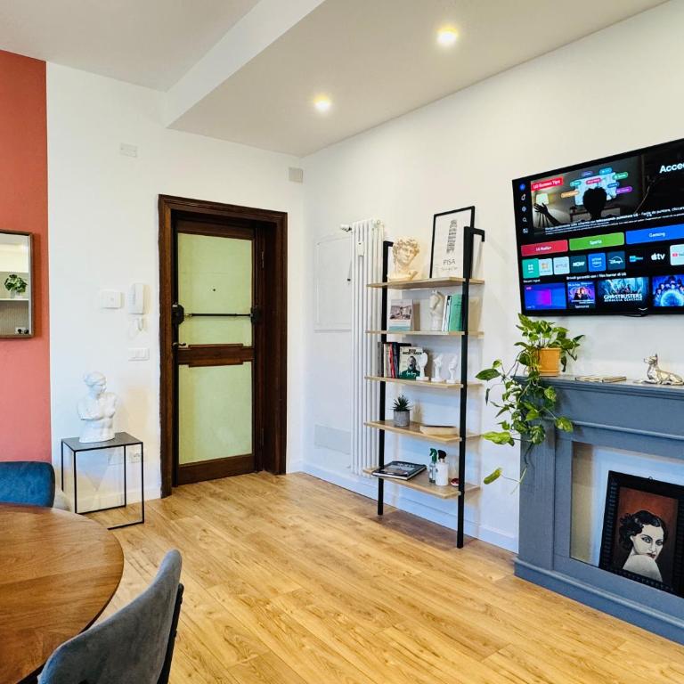 Maison Mansart - Two-Bedroom Apartment - 14