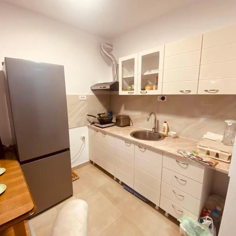 Lucky's House S - Two-Bedroom Apartment - 31