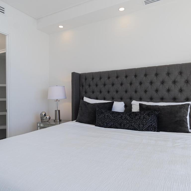 Amazing 2 bedroom Beach Front Condominium at Encantame C1102 - Vacation Home - 15