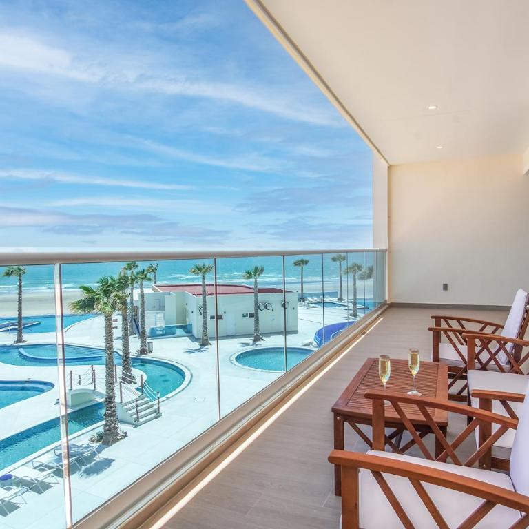 Cozy beach front getaway Encantame Towers E304 - Casa - 23