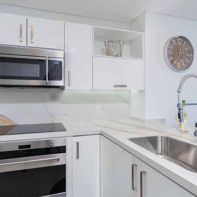 Splash in The New Lazy River and Sleep In Luxury Encantame Velero 1103 - Vacation Home - 5