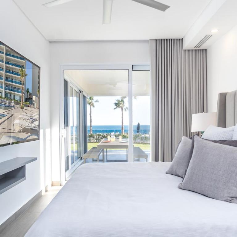 New and Amazing 3 bedroom Ground Floor Corner Beach Front Encantame C-101 - Vacation Home - 17