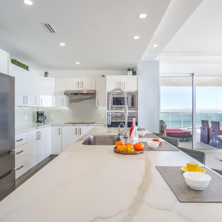 Sublime 3 bedroom condo Encantame Towers Verano 801 - Casa - 14