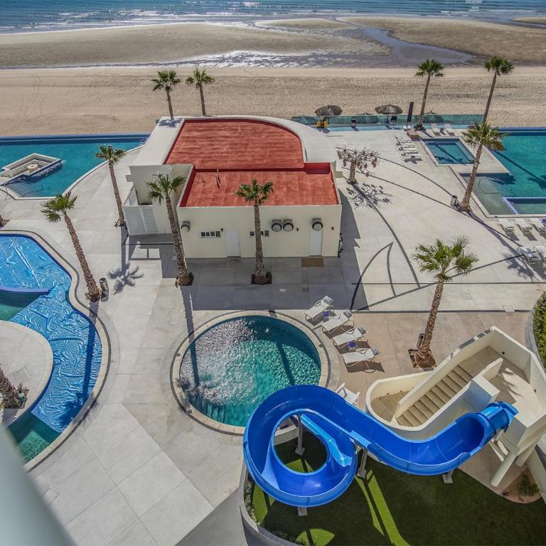 Sublime 3 bedroom condo Encantame Towers Verano 801 - Ferienhaus - 46