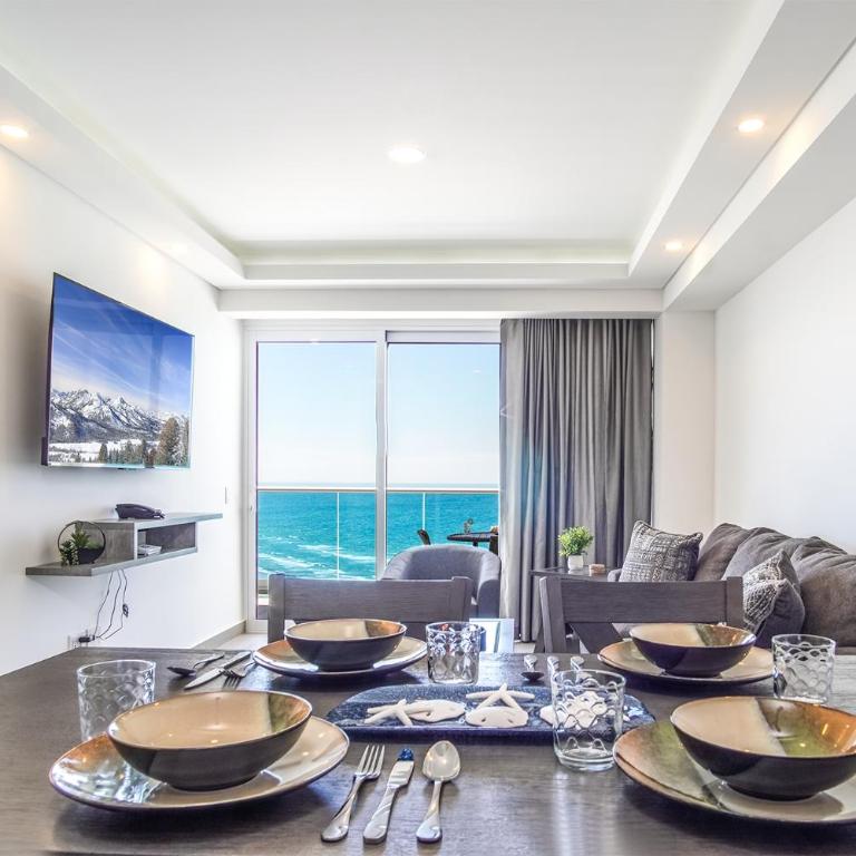 Panoramic beach front condo Verano 1703 - Casa - 8