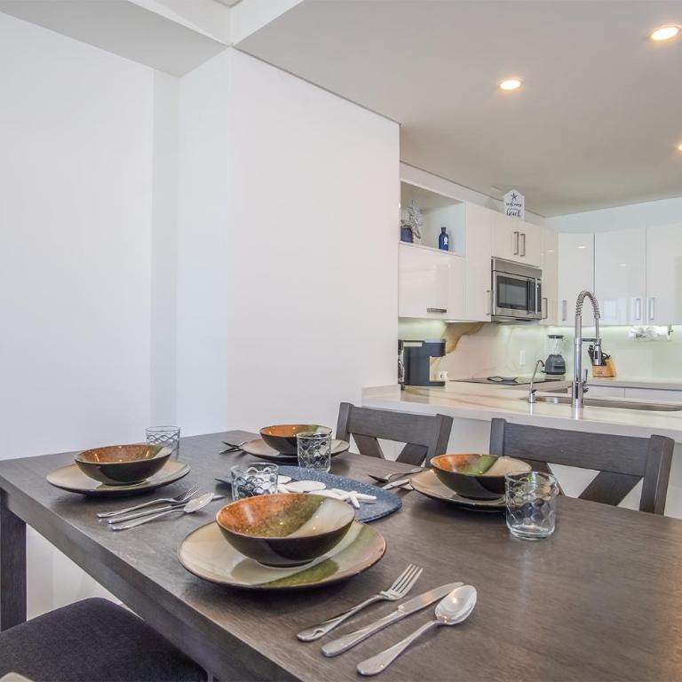 Panoramic beach front condo Verano 1703 - Casa - 9