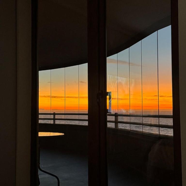 Departamento frente al mar - Two-Bedroom Apartment - 11