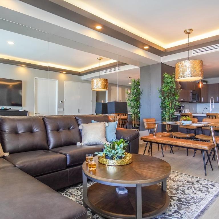 Stunning 1 bedroom condominium (Encantame Verano 203) - Casa - 1
