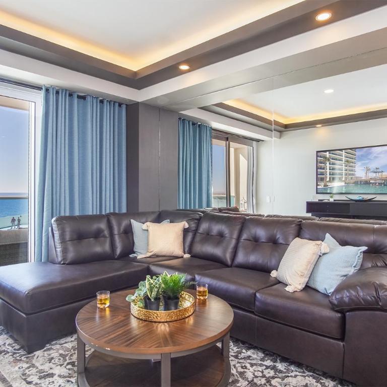 Stunning 1 bedroom condominium (Encantame Verano 203) - Casa - 2