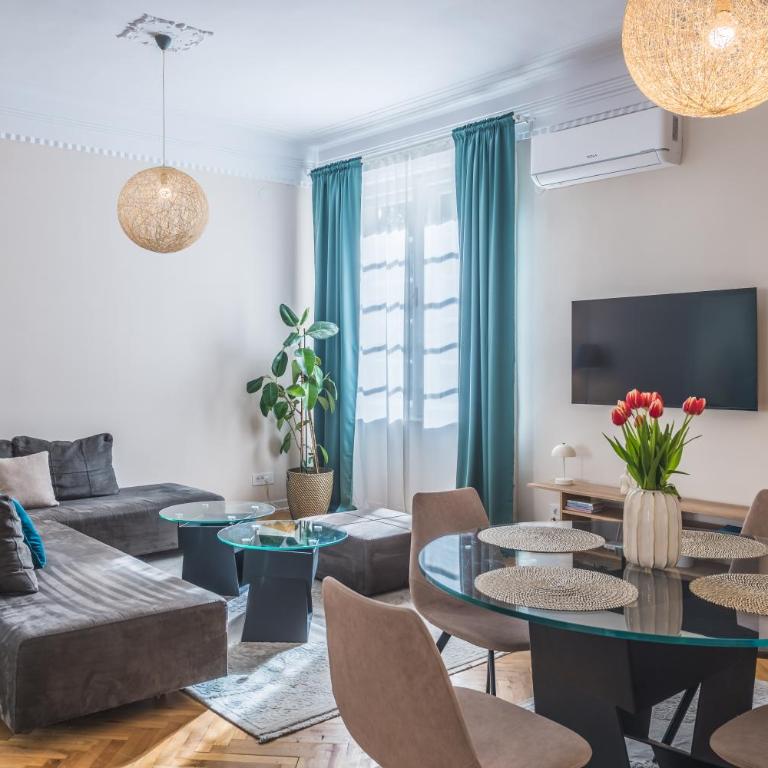 Central Harmony Apartments 1 - Two-Bedroom Apartment - 3