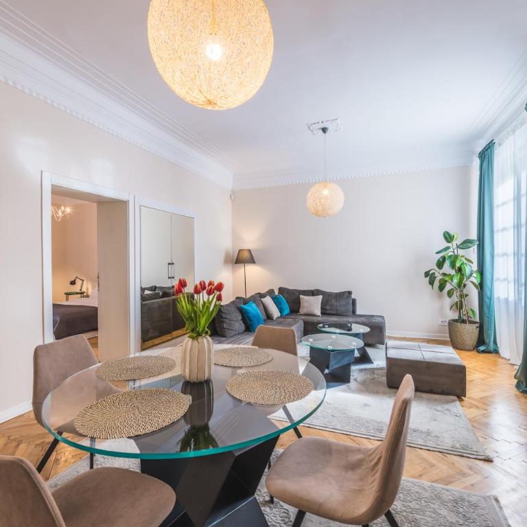 Central Harmony Apartments 1 - Two-Bedroom Apartment - 14