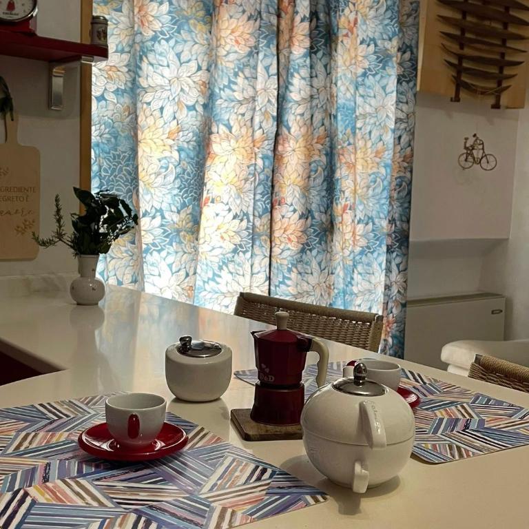 Appartamento Incantevole Finemente Arredato - Appartamento Familiare con 1 Camera da Letto - 75