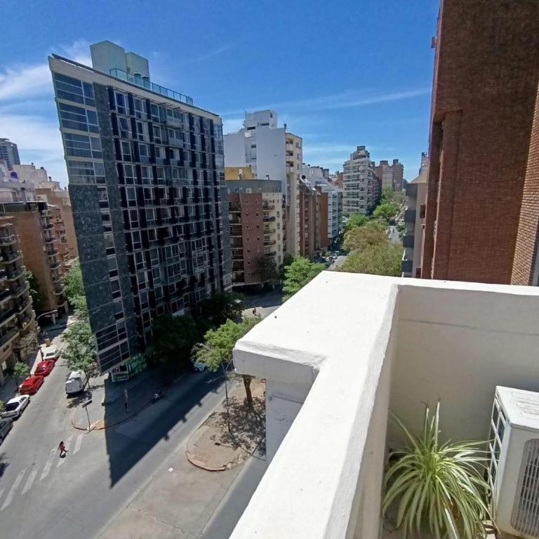 Estudio en Nueva Córdoba - Apartamento de 1 Dormitorio con balcón y vistas a la ciudad - 12