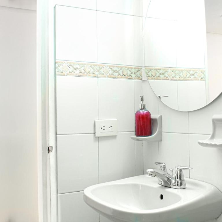 Garden's Aparta hotel - Apartamento Estudio - 2