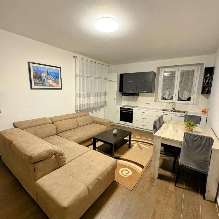 Luino Family Retreat - Apartamento de 3 dormitorios - 2